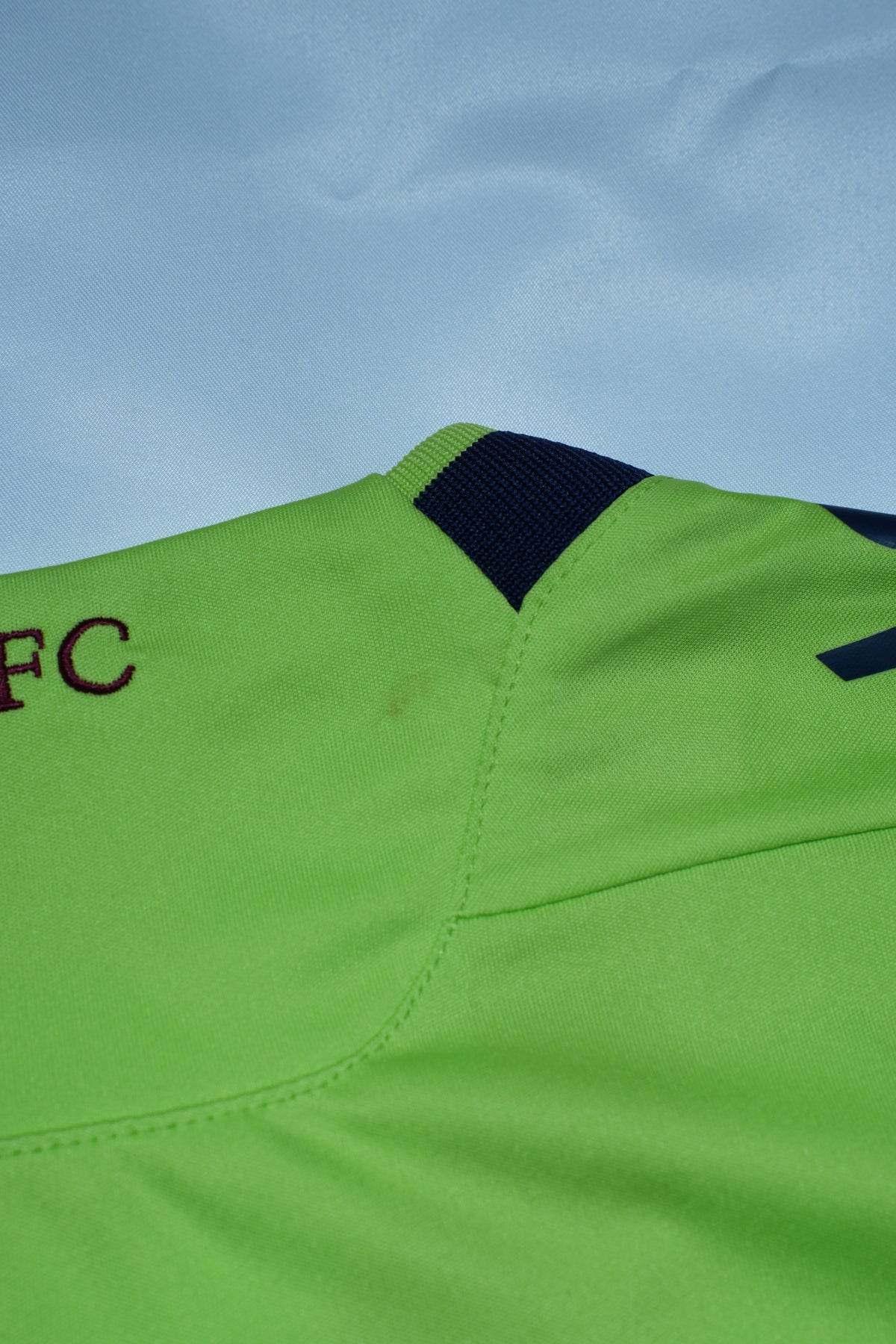 Aston Villa 2012-2013 Away Shirt (M)