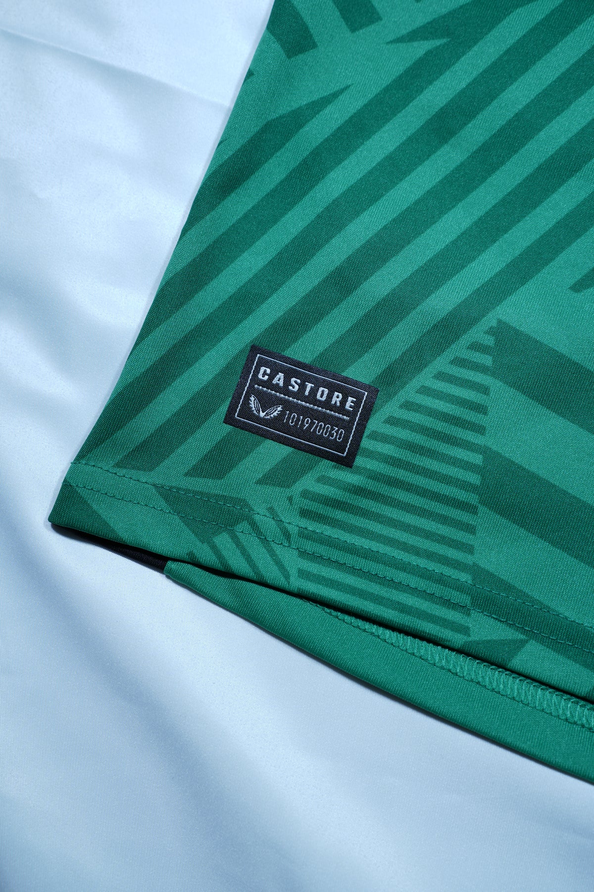Newcastle FC 2023-24 Away Shirt (M)