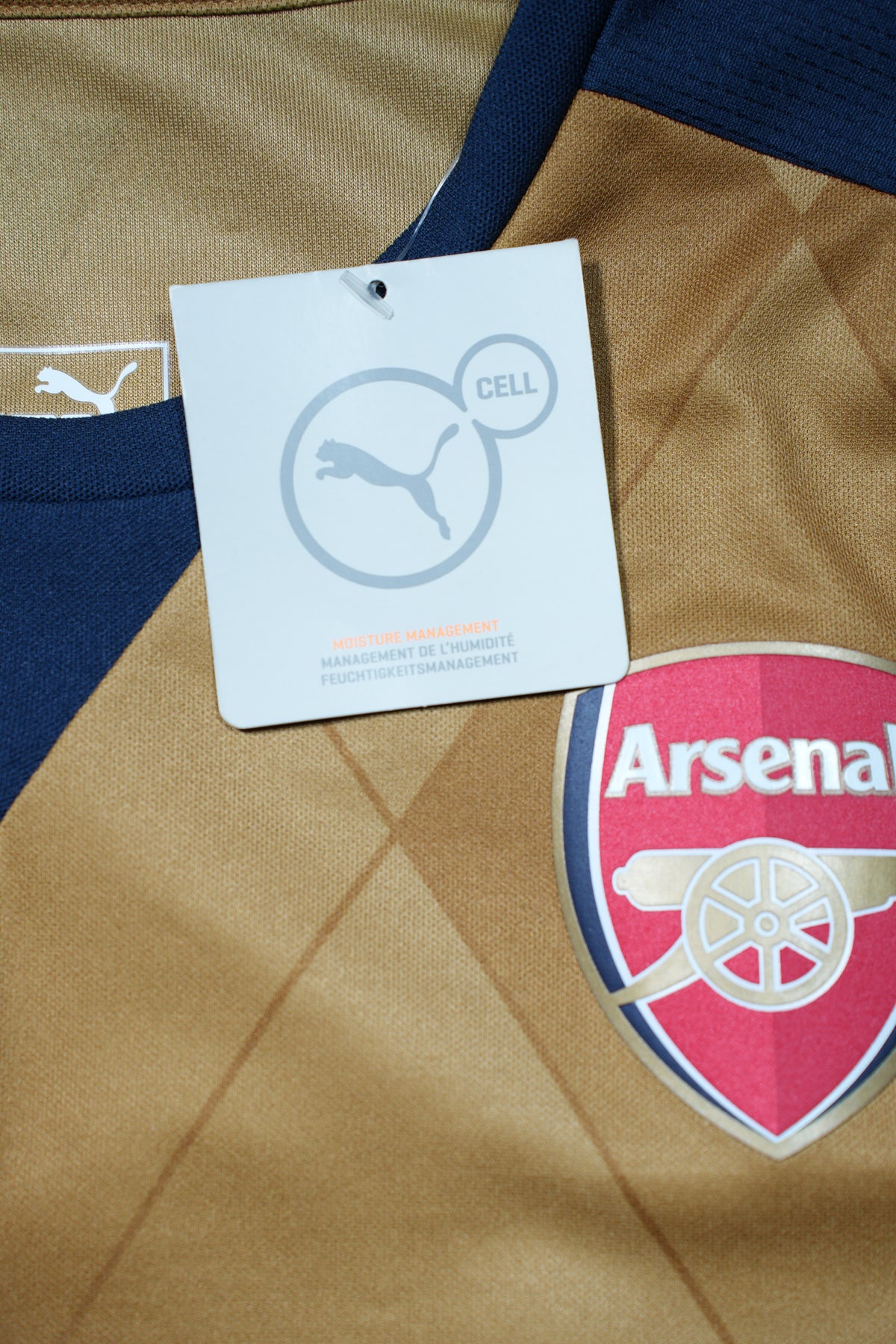Arsenal 2015-16 Away Shirt - Mesut Özil #11 (S) - BNWT