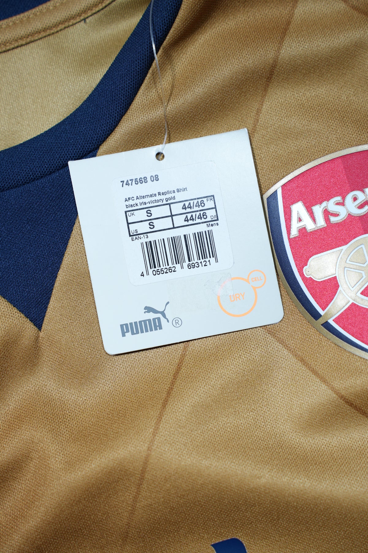 Arsenal 2015-16 Away Shirt - Mesut Özil #11 (S) - BNWT