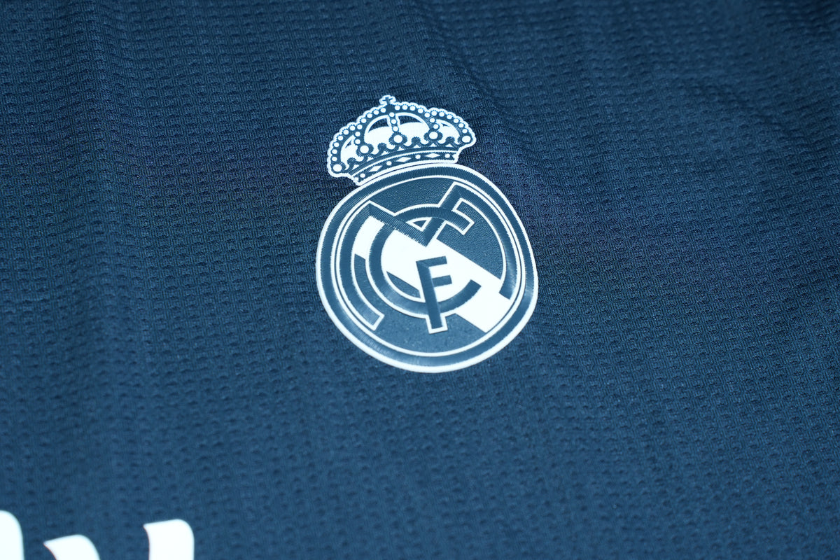 Real Madrid 2018-19 Away Authentic Version Away (M)