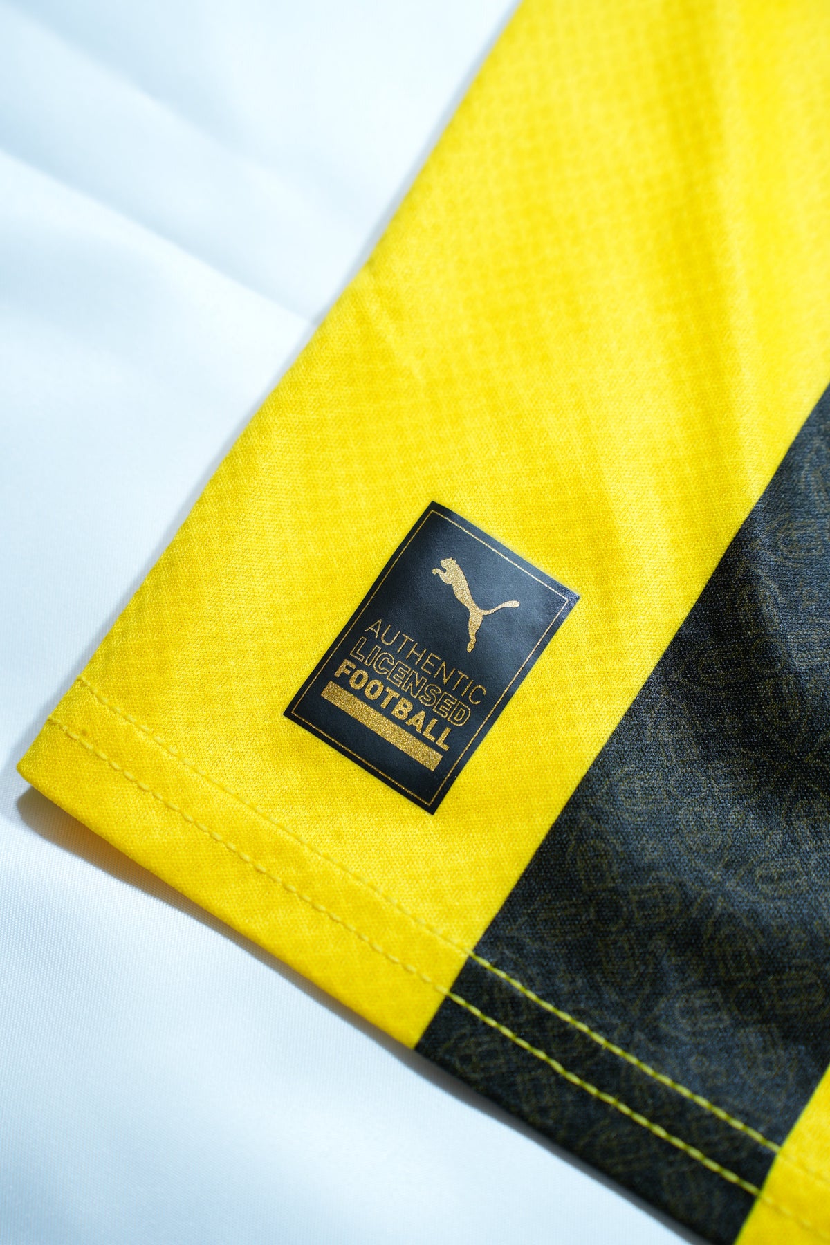 Dortmund 2022-2023 Home Shirt (S)