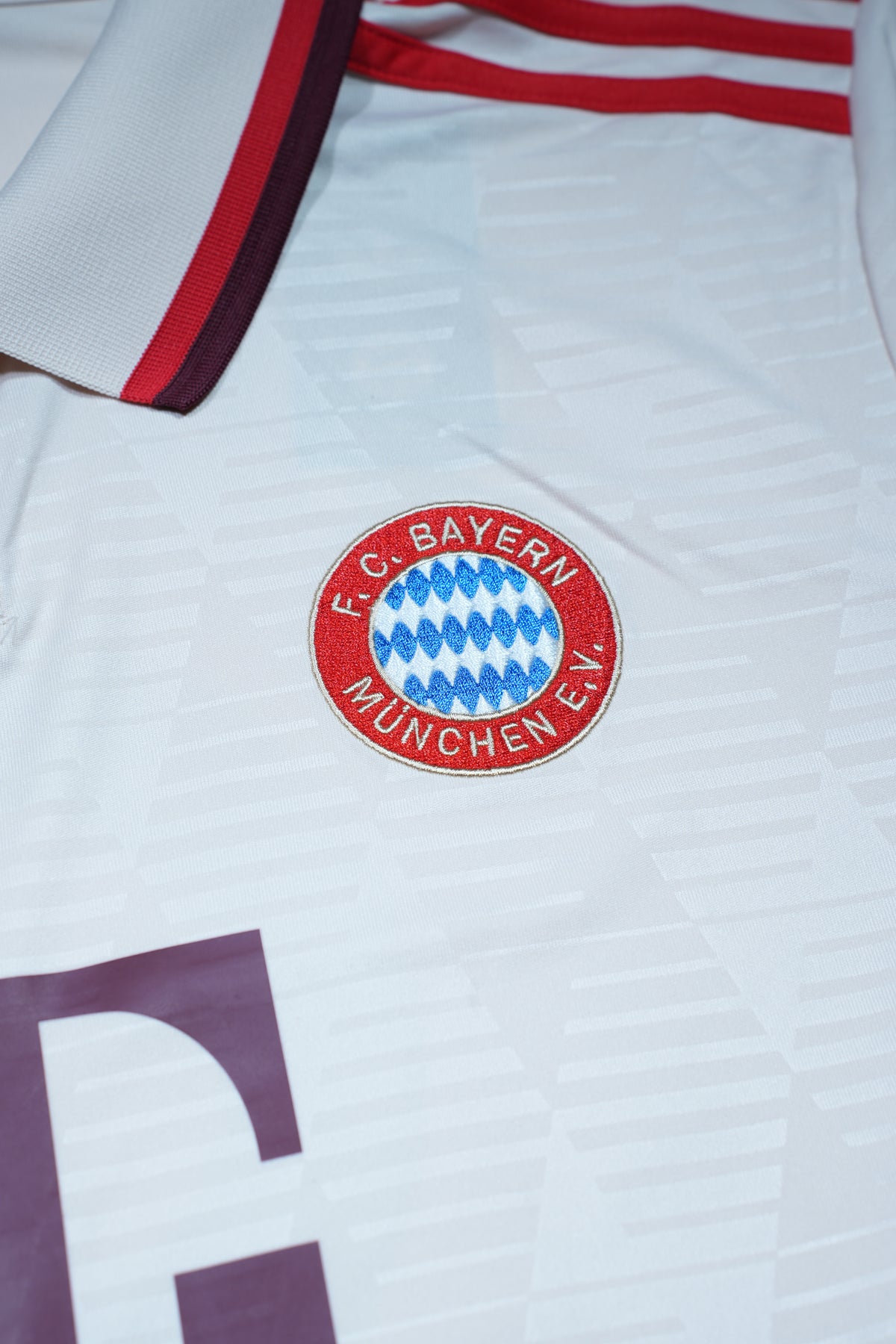 Bayern Munich 2024-2025 Third Shirt - Harry Kane #9 - BNWT