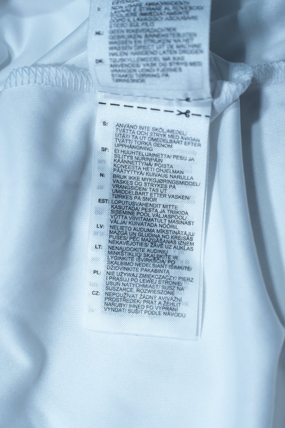 Manchester United 2022-2023 White Away Shirt (S)