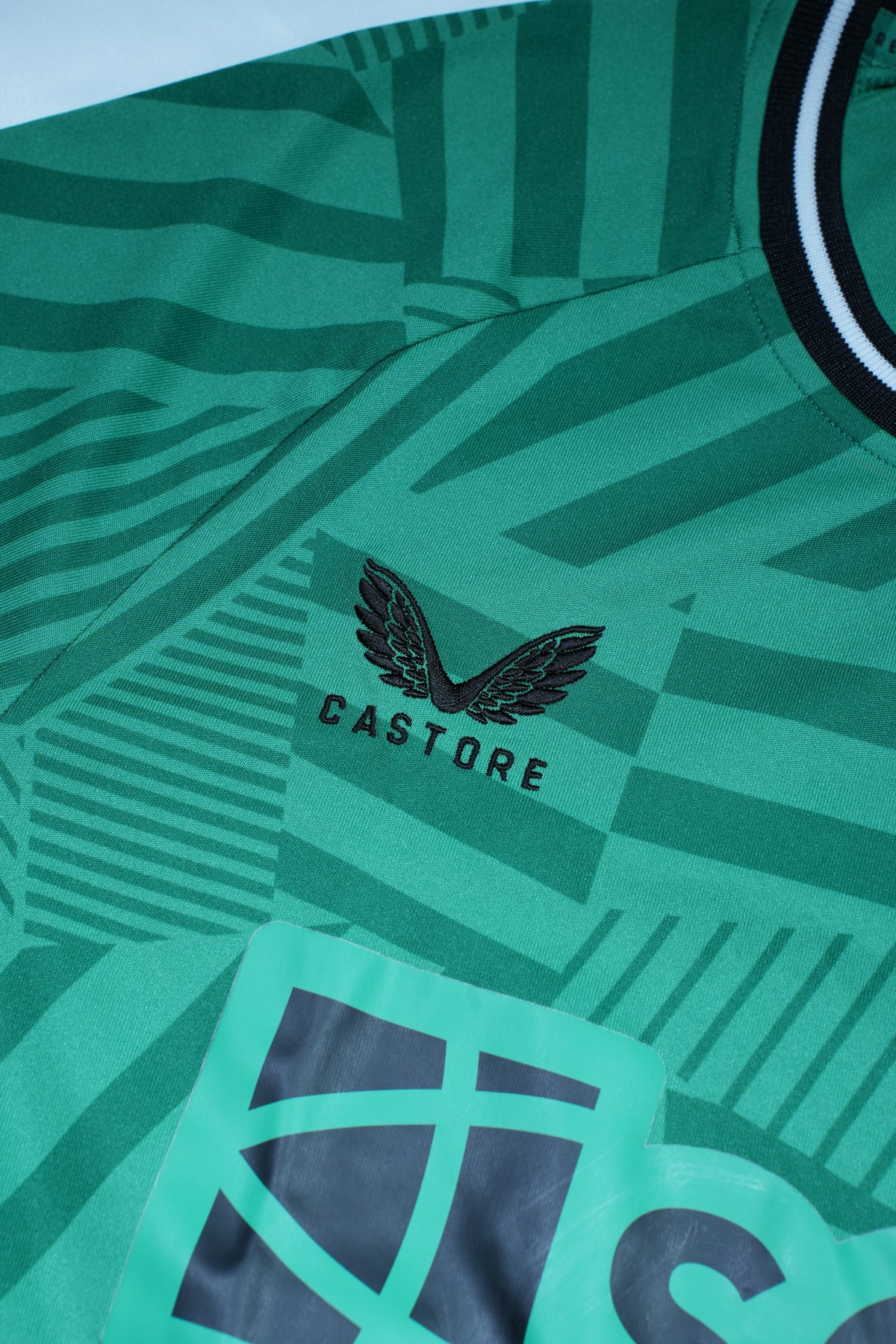 Newcastle FC 2023-24 Away Shirt (M)