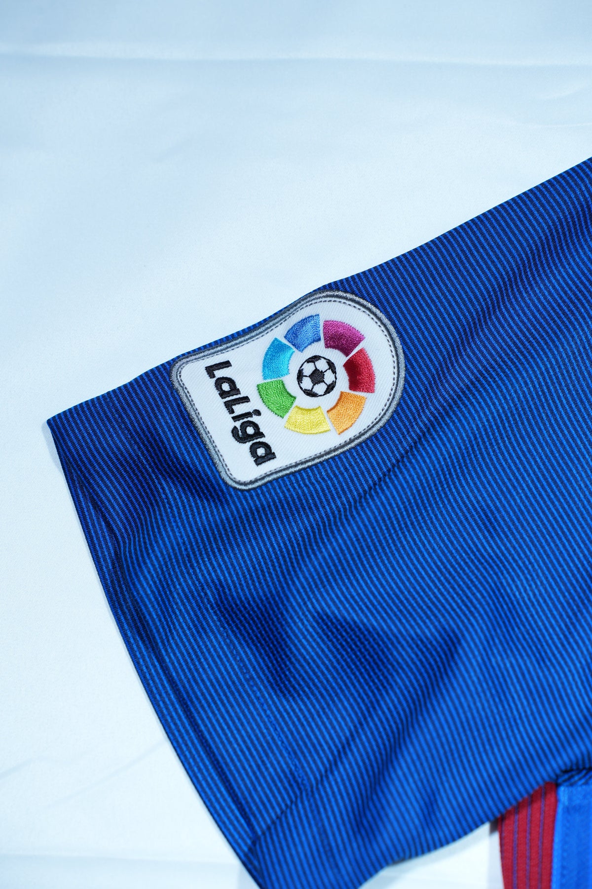 FC Barcelona 2016-17 Home Shirt (L)