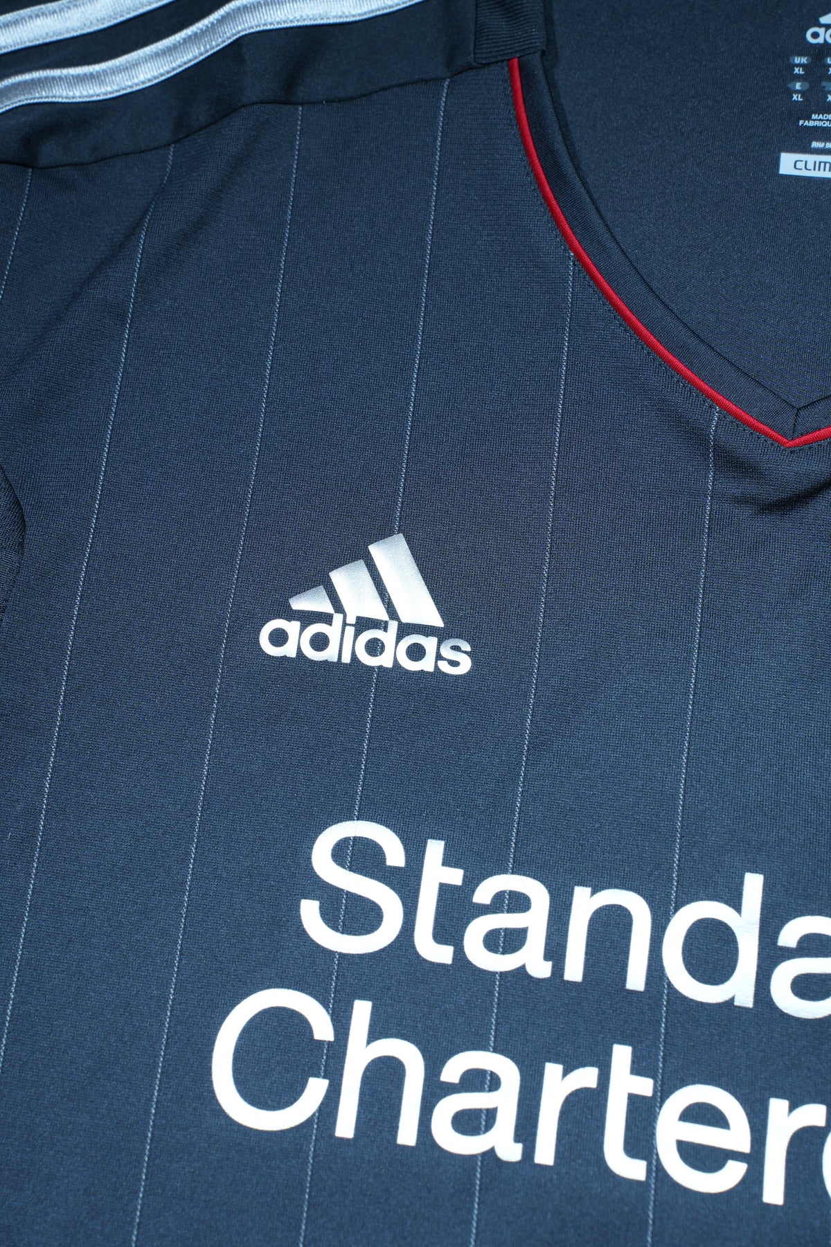 Liverpool FC 2011-12 Away Shirt (XL)