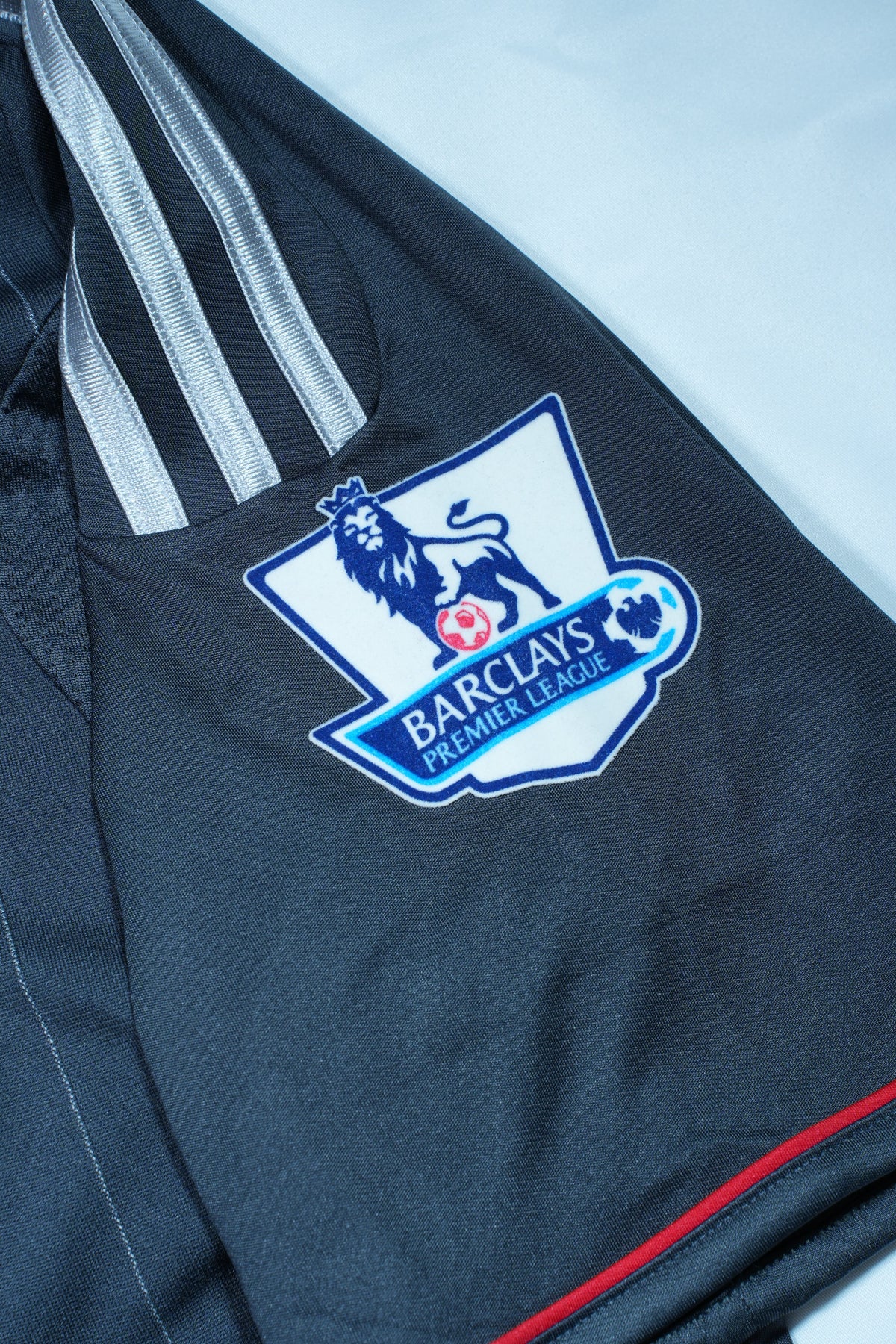 Liverpool FC 2011-12 Away Shirt (XL)