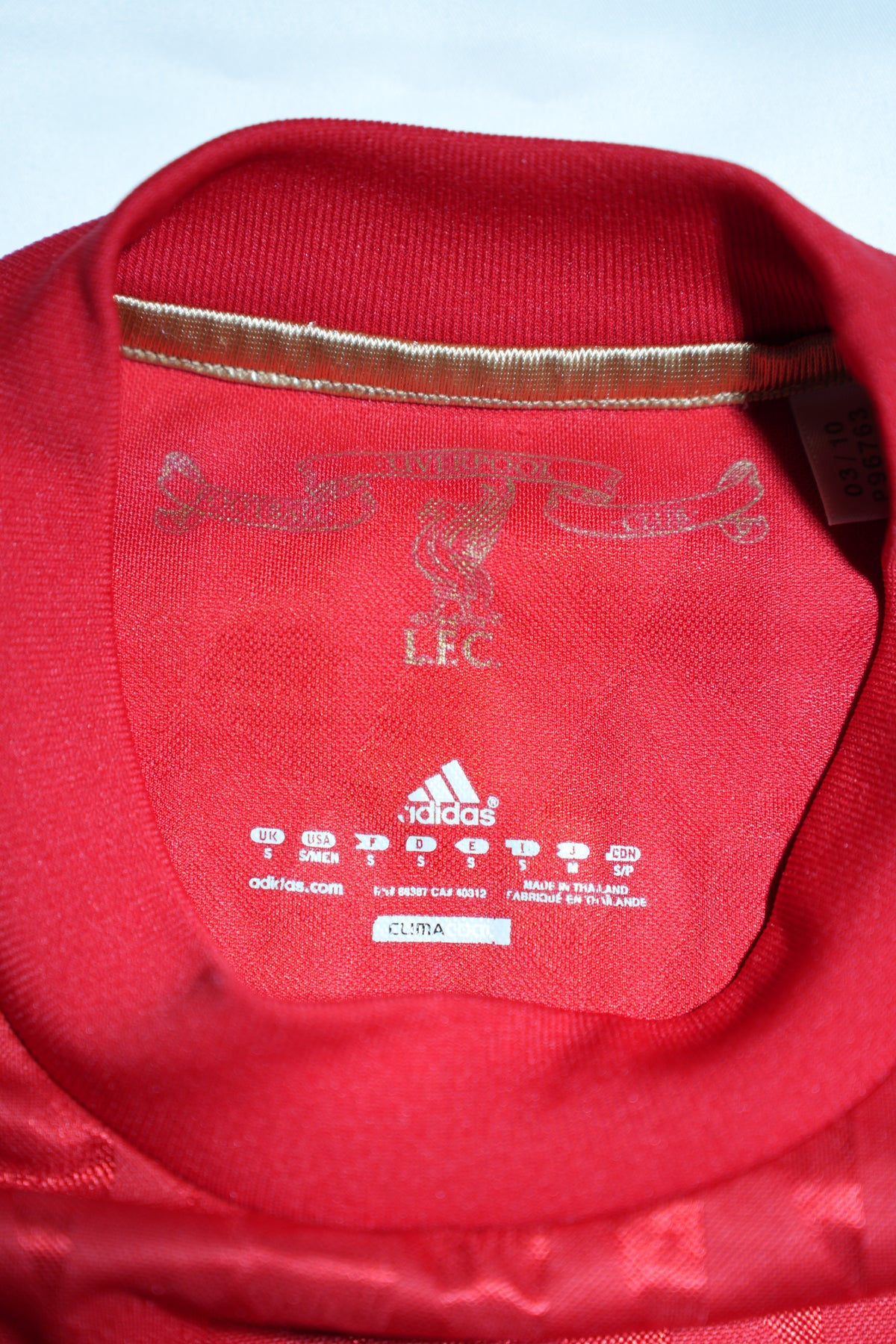 Liverpool 2010-2012 Home Shirt - Dirk Kuyt #18 (S) - BNWT