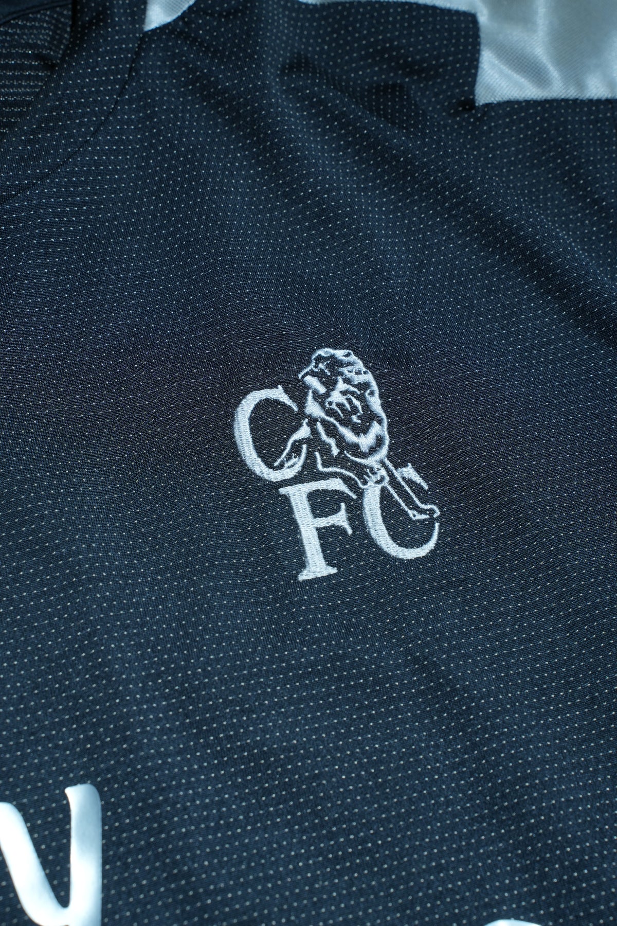 Chelsea 2004-2005 Away Jersey - Didier Drogba #11 (L)