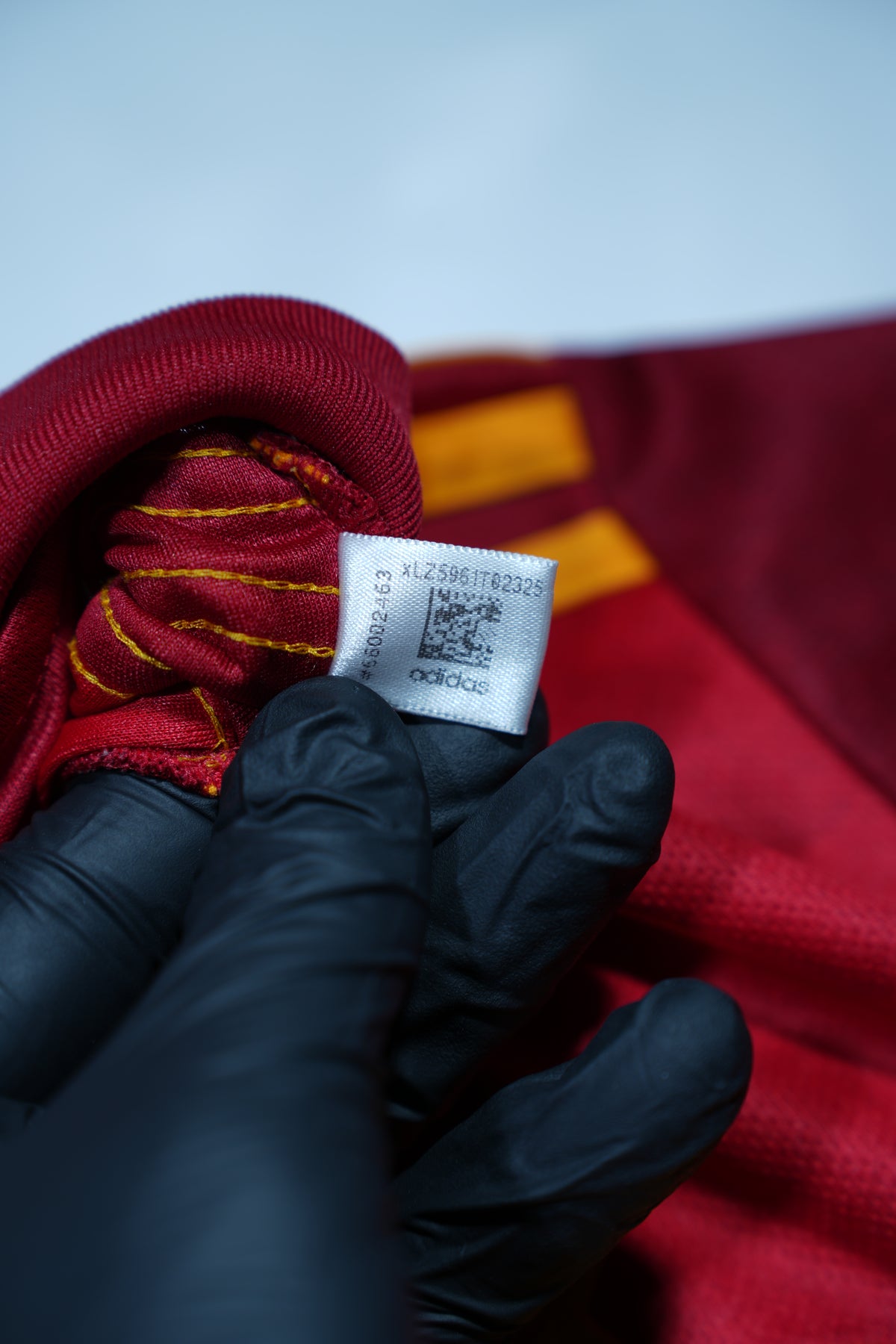 Spain 2020-21 Home Shirt (M)