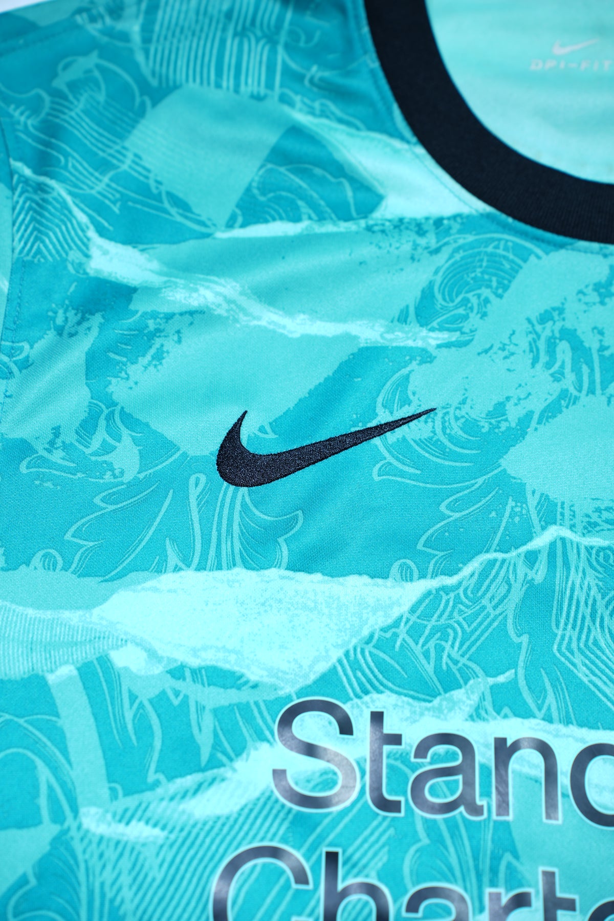 Liverpool 2020-21 Away Shirt - Virgil Van Dijk #4 (L)
