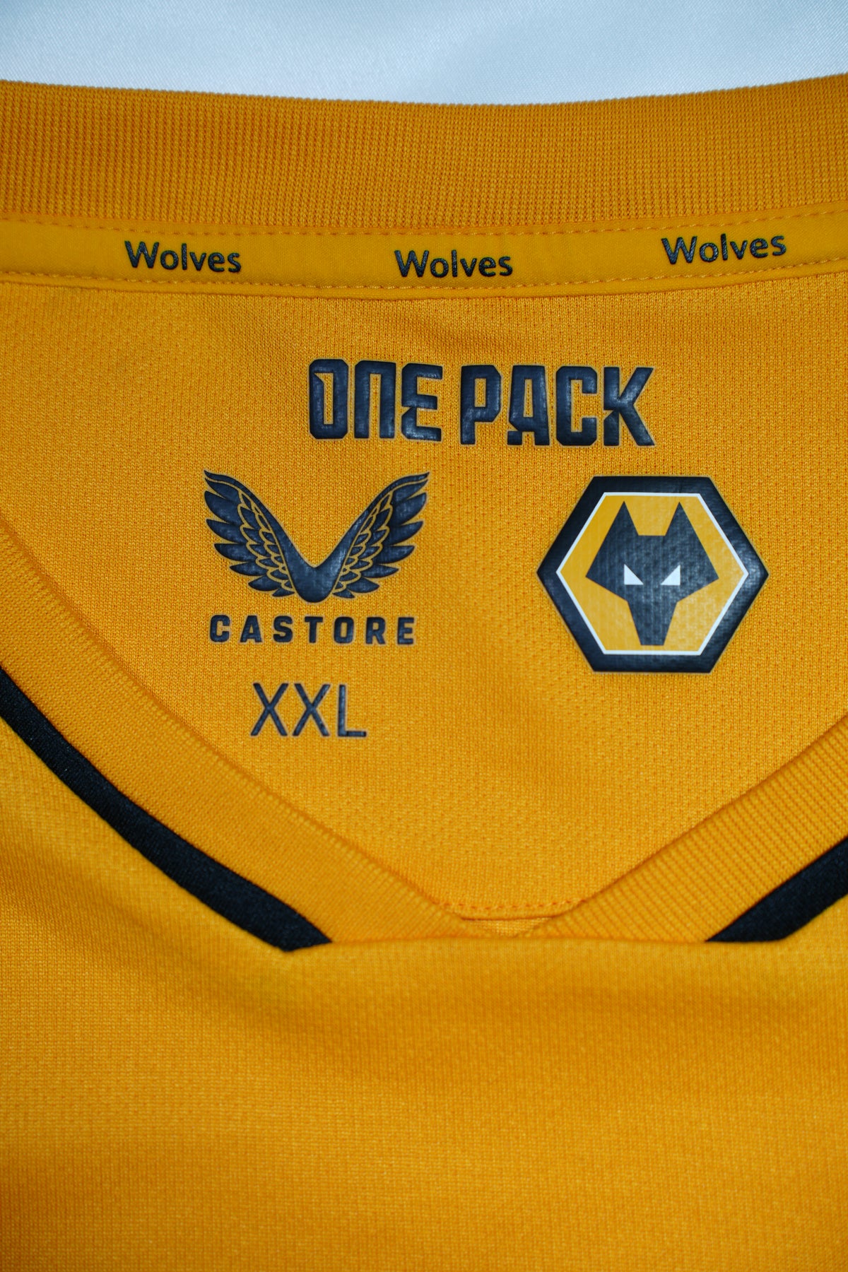 Wolverhampton Wanderers FC 2021-22 Home Shirt (XXL)