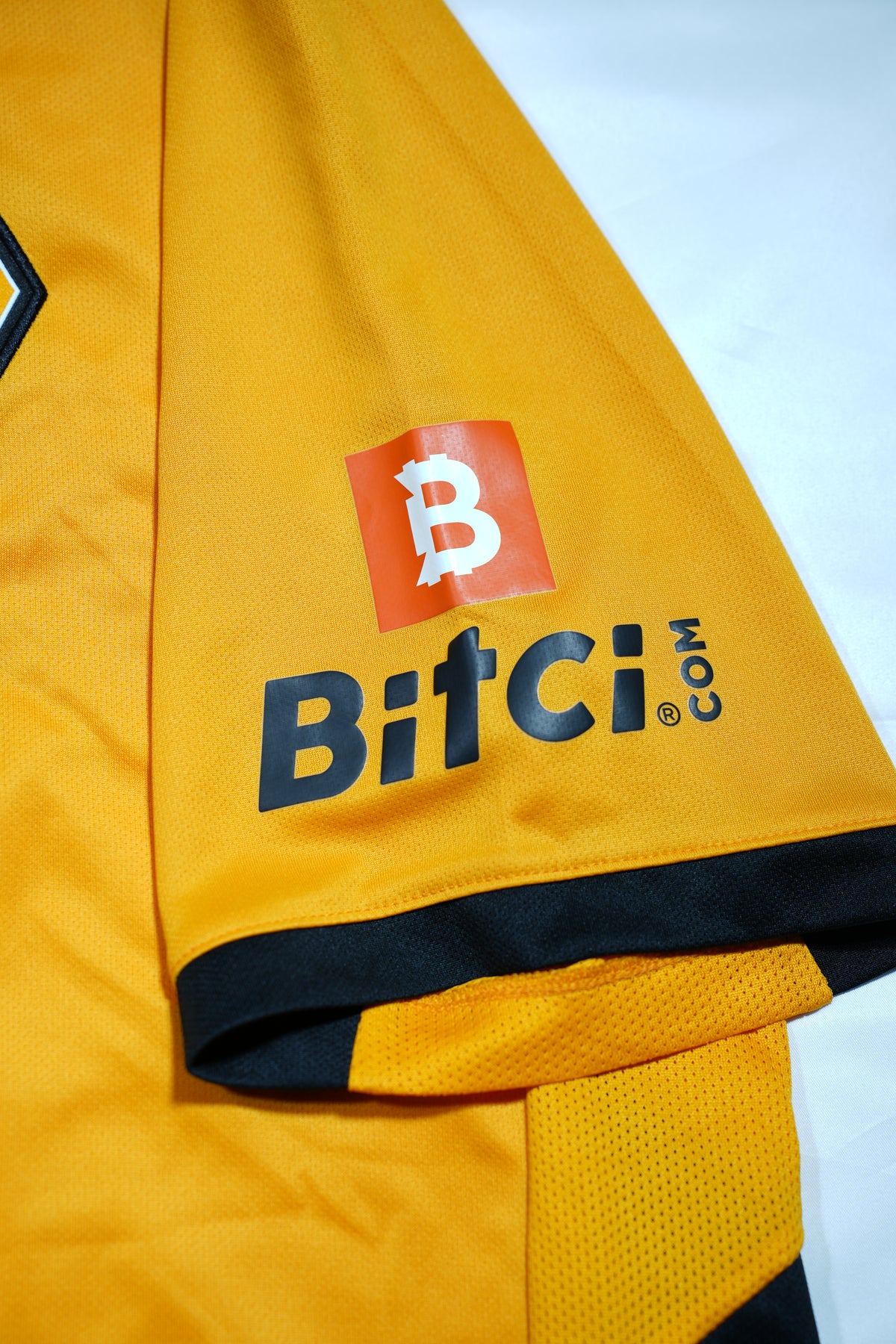 Wolverhampton Wanderers FC 2021-22 Home Shirt (XXL)