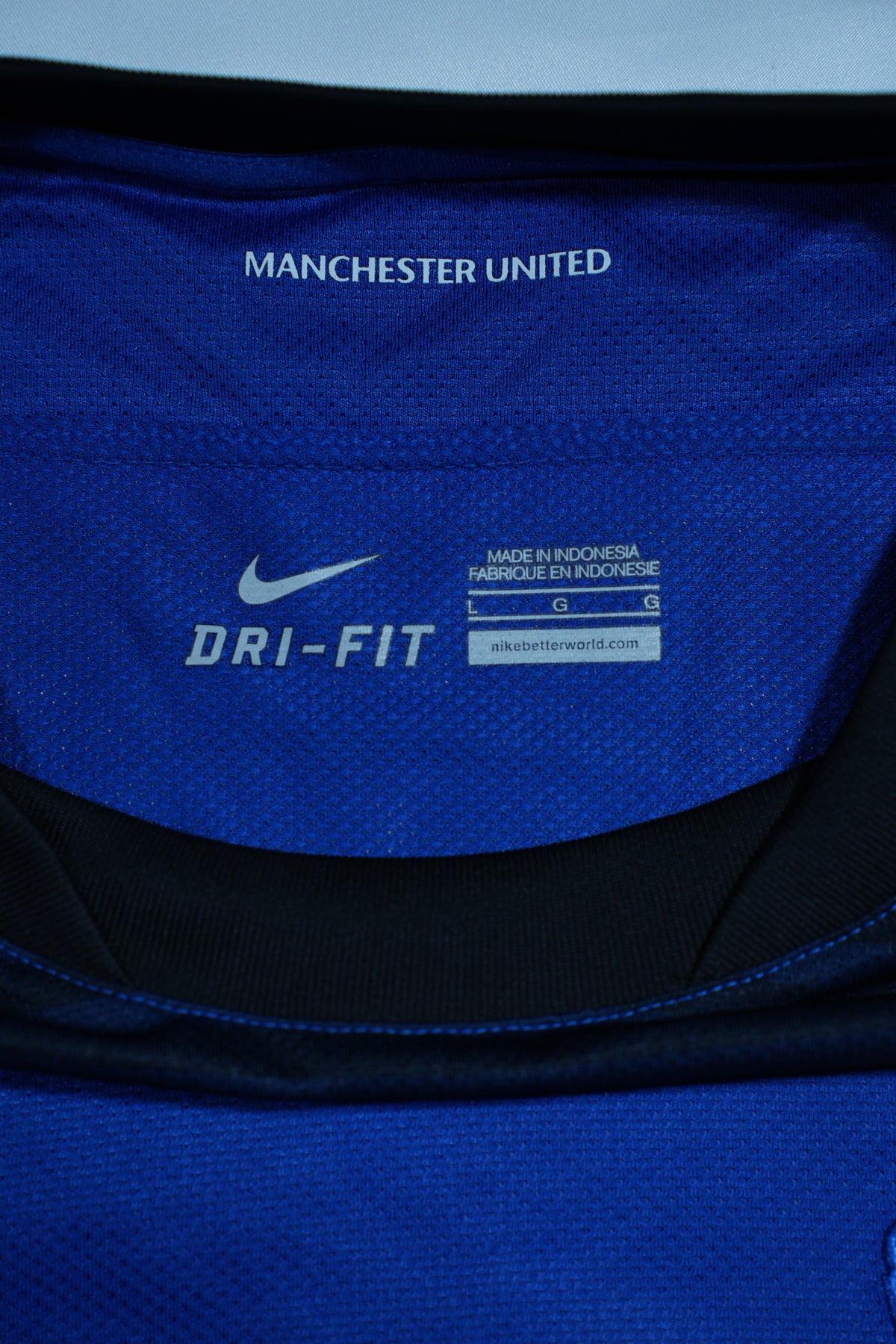 Manchester United 2011-2012 Away Shirt - Ryan Giggs #11 (L)
